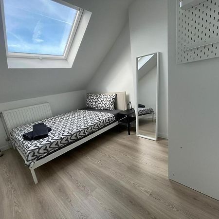 Schaerbeek Room 2 布鲁塞尔 外观 照片