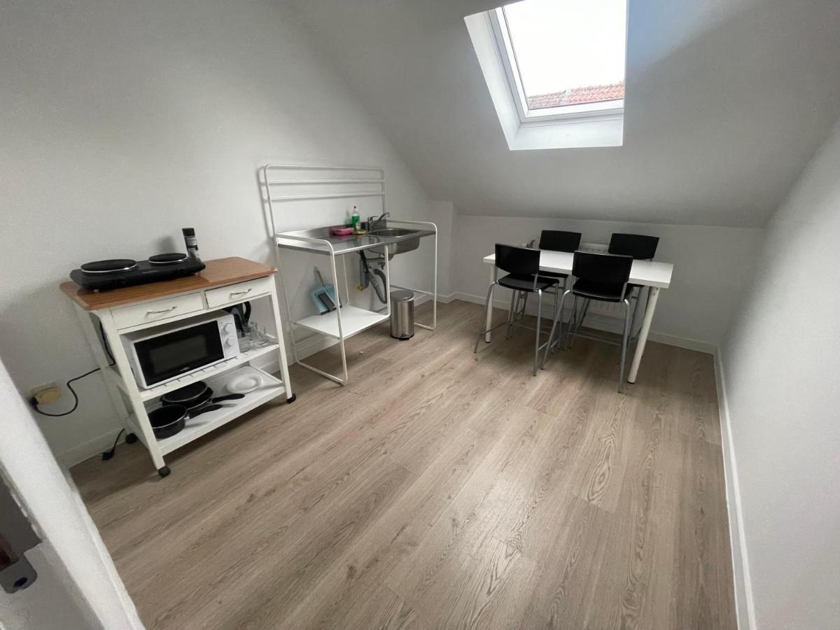 Schaerbeek Room 2 布鲁塞尔 外观 照片